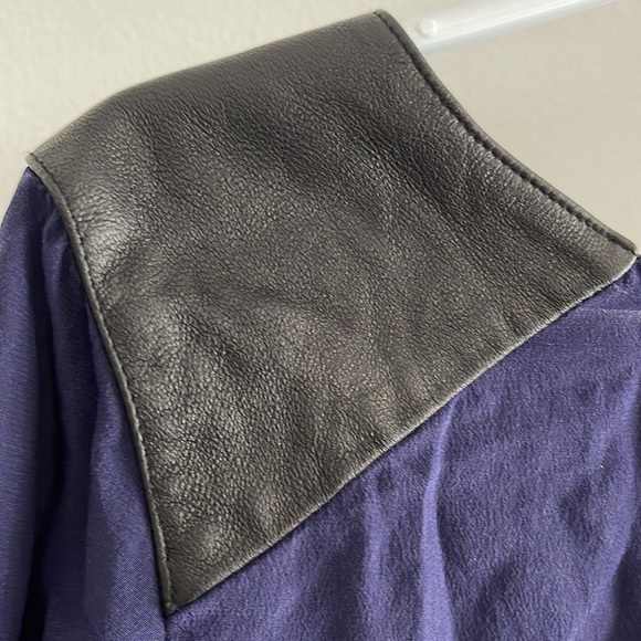 Club Monaco silk and leather open-back blouse - Picture 3 of 7